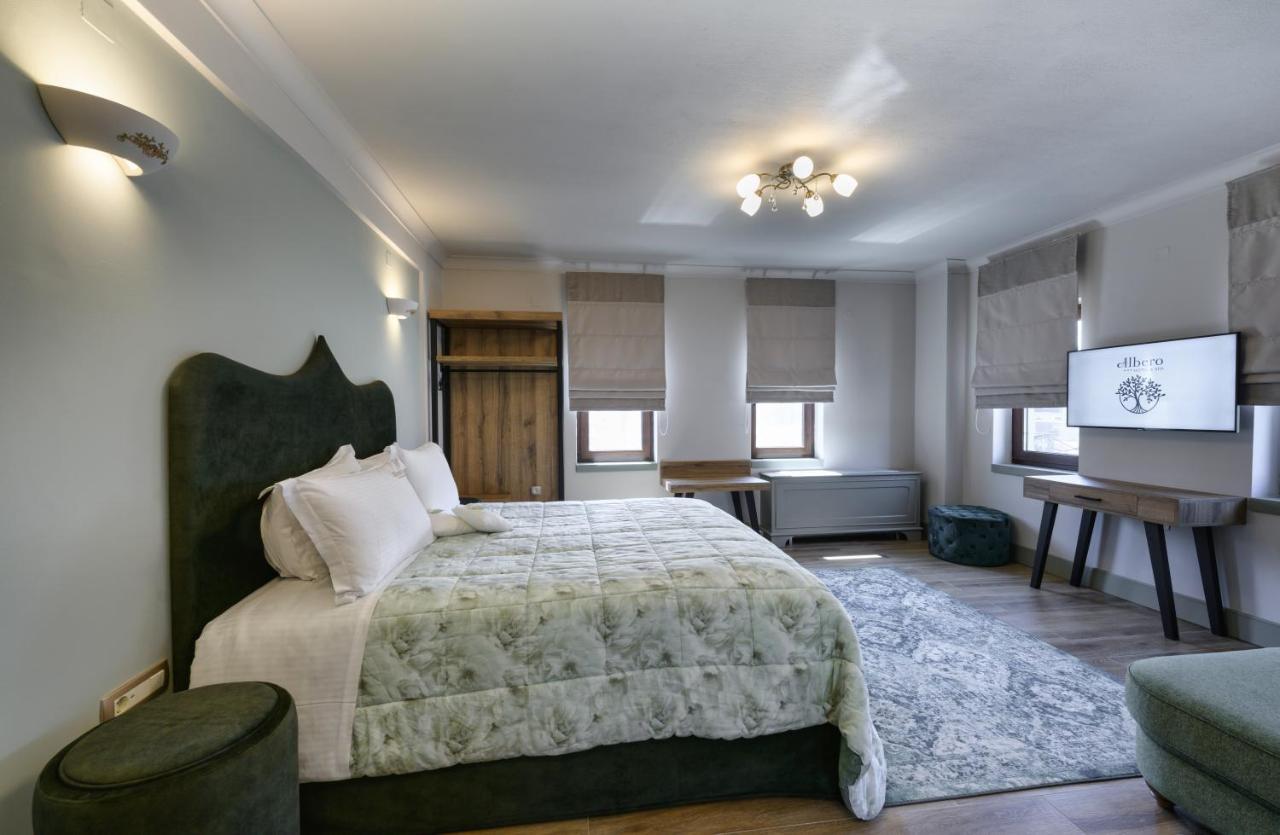 Albero Hotel Perama  Dış mekan fotoğraf