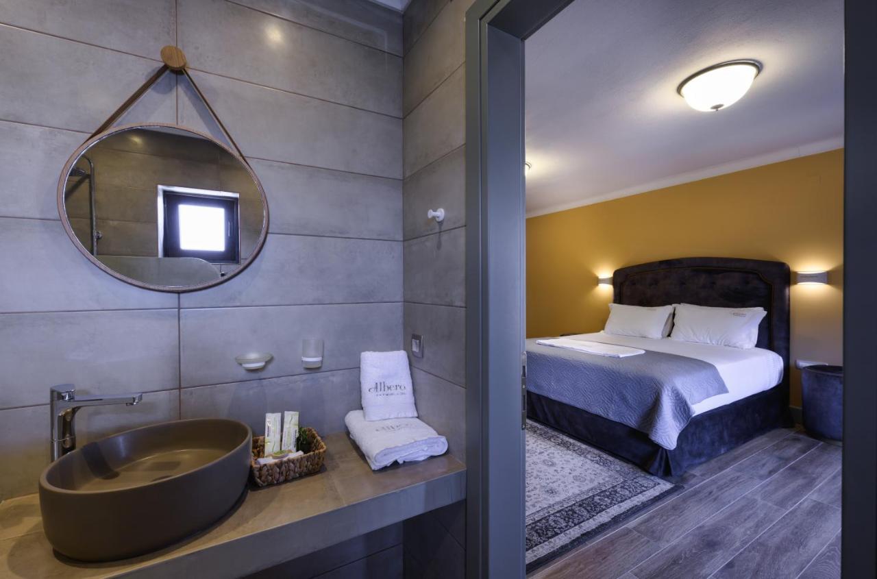 Albero Hotel Perama  Dış mekan fotoğraf