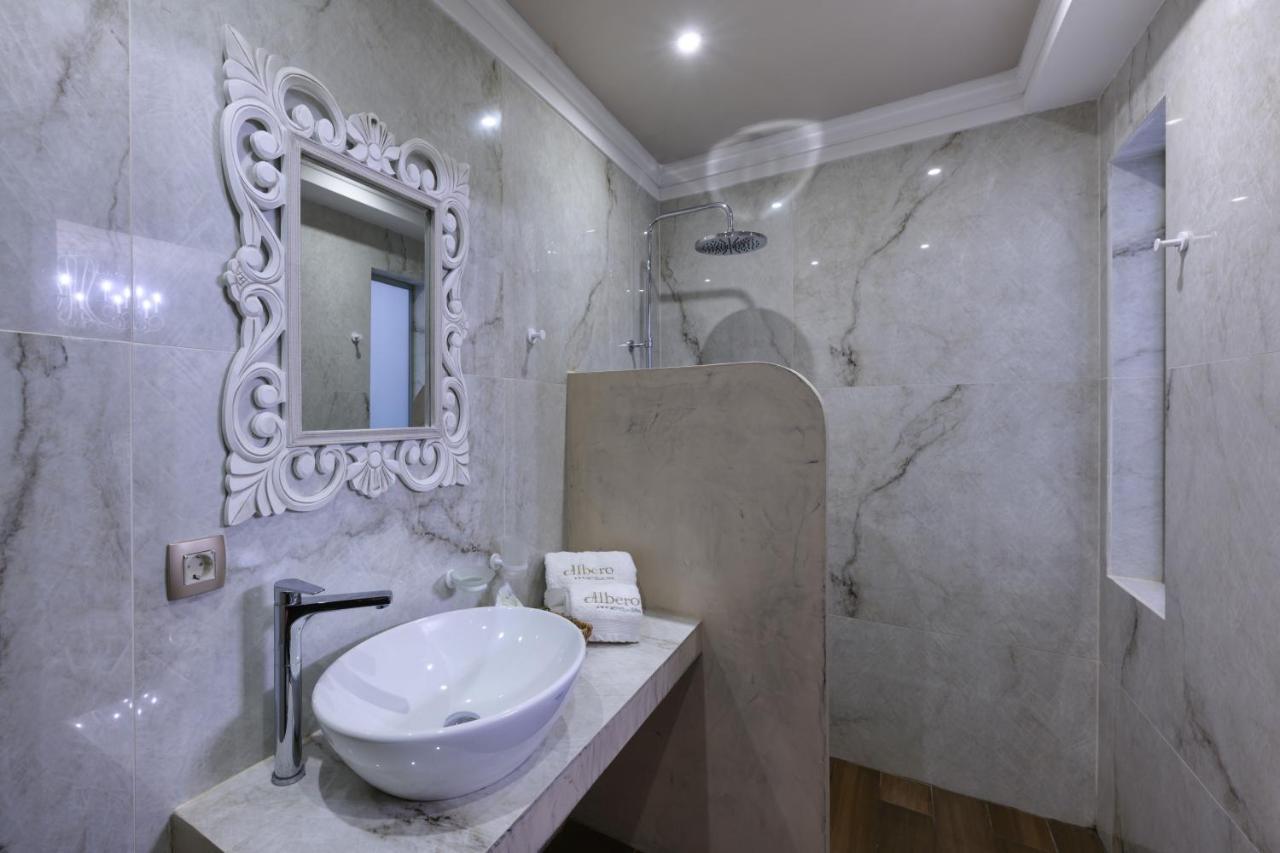 Albero Hotel Perama  Dış mekan fotoğraf