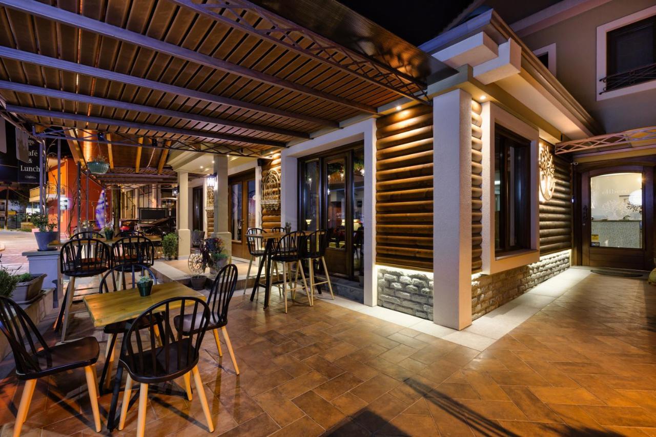 Albero Hotel Perama  Dış mekan fotoğraf